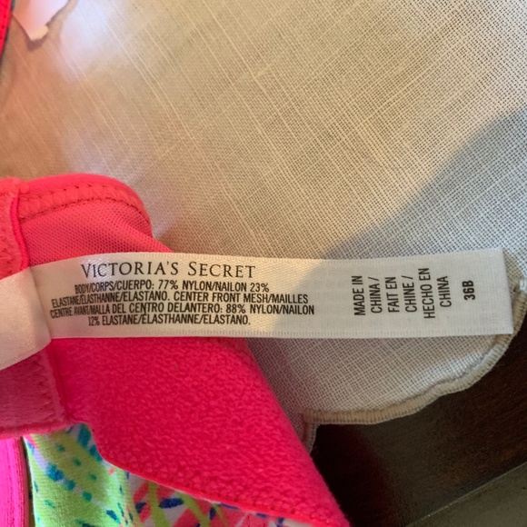 Victoria’sSecret Sport Black/Pink Multi Leggings/Bra Set sz S/P 36B - Picture 8 of 11